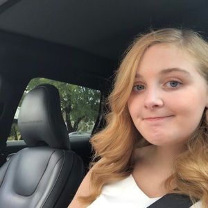 Meet your Posher, Audra